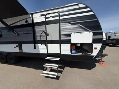 ️ 2021 Grand Design Transcend Xplor 265BH – Family Bunkhouse Travel Trailer A well-built, half-ton t...