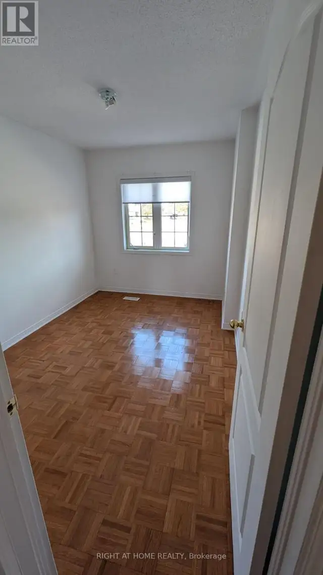 24 - 770 OTHELLO COURT Mississauga (Meadowvale Village), Ontario in Long Term Rentals in Mississauga / Peel Region - Image 16