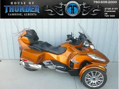 This 2014 Spyder RT Limited SE6 delivers comfort, storage, and style for riders who want to travel i...