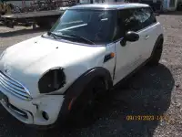 **OUT FOR PARTS!!** WS7955 2013 MINI COOPER