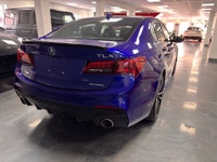 This Unit is RECERTIFIED , Was Involved in an Accident on Front Left Corner (NO FRAME DAMAGE). T he... (image 2)