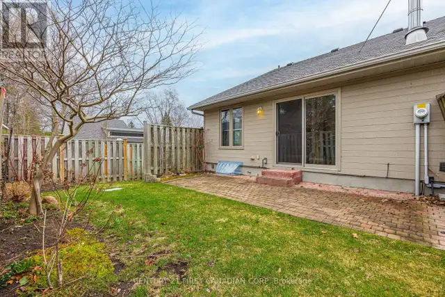 12 - 90 ONTARIO STREET S Lambton Shores (Grand Bend), Ontario in Condos for Sale in Grand Bend - Image 36