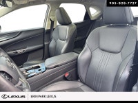 LUXURY ... Engine: 275 @ 6000 RPM L/100Km City: 10.5 L/100Km Hwy: 8.3 Safety Equipment Electronic St... (image 8)