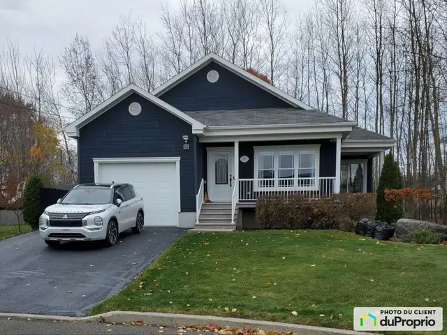$599,000 - Bungalow for sale in Drummondville (St-Nicéphore) in Houses for Sale in Drummondville - Image 2
