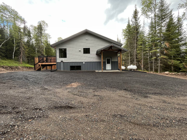 3422 East Auto Road in Long Term Rentals in Thunder Bay