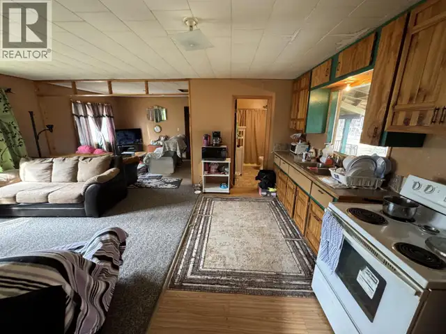 6265 HORSE LAKE ROAD Horse Lake, British Columbia in Houses for Sale in 100 Mile House - Image 17
