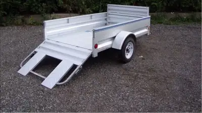 The Stirling 4' x 7' model features a galvanized steel floor, solid 15" full sides and 4 tie down po...