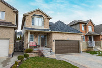 135 Theodore Drive Hamilton, Ontario