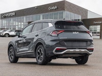 2024 Kia Sportage LX AWD | LANE KEEP ASSIST | CARPLAY The 2024 Kia Sportage LX AWD is the entry-leve... (image 4)