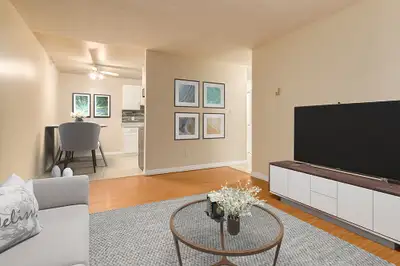 Apartments for Rent near Downtown Edmonton - Stacy Manor - Apart
