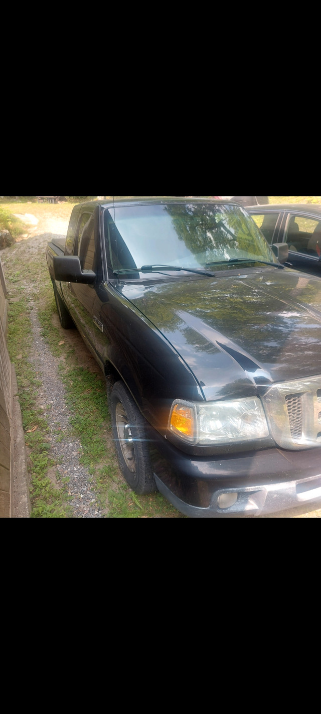 07 Ford Ranger xlt. Getting old. Asking 2k in Cars & Trucks in Gatineau - Image 2