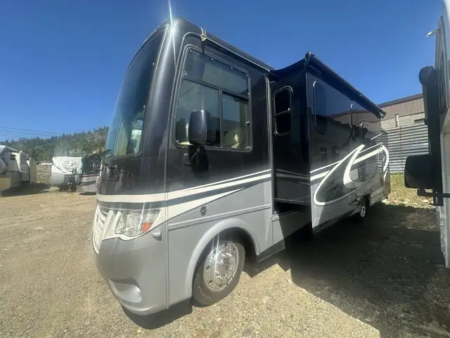 2017 Newmar Baystar 3403 in RVs & Motorhomes in Nelson - Image 3