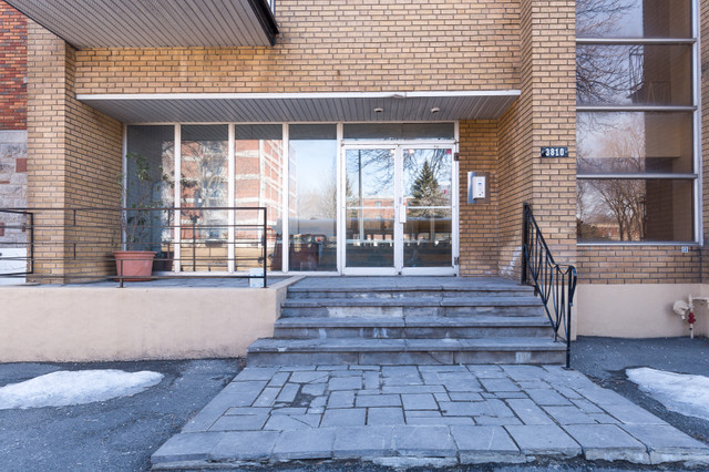 3 1/2 ROSEMONT, PRES DE PIE-IX, PROPRE, RÉNOVÉ, FRAIS PEINT dans Locations longue durée  à Ville de Montréal