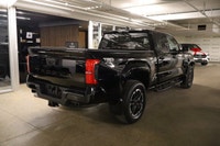 This Toyota Tacoma has a powerful Intercooled Turbo Regular Unleaded I-4 2.4 L/146 engine powering t... (image 6)