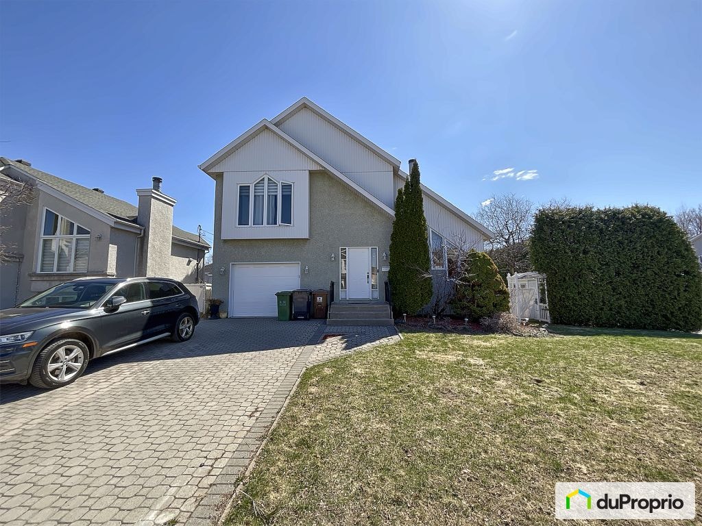 $911,000 - 2 Storey for sale in Boisbriand — photo 1