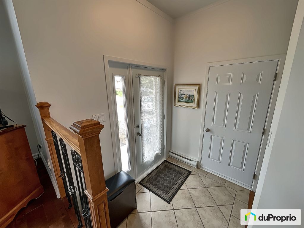 $539,000 - Bungalow for sale in St-Charles-Borromée — photo 2