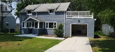 Great starter home,located on a dead end street. Lots of updates done,including flooring, 3 bedrooms...