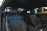 Ford Shelby GT350 2020: - Extérieur métallisé rouge RAPID RED avec intérieur en cuir et suède noir E... (image 2)