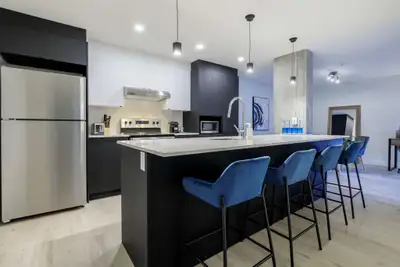 Beau 4 1/2 neuf- construction 2022- semi-meublé Les condos locatifs neufs Le Viridi, en plein cœur d...