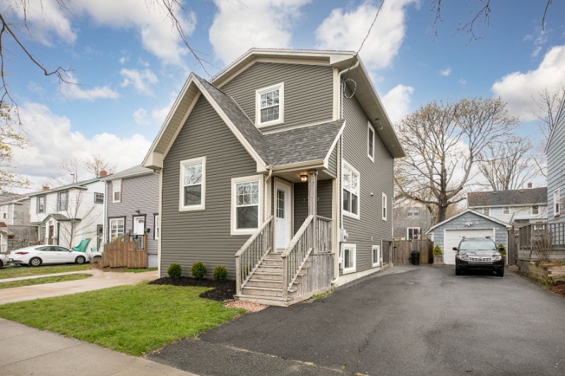 $3300 · 2729 Connaught Avenue, Halifax, NS