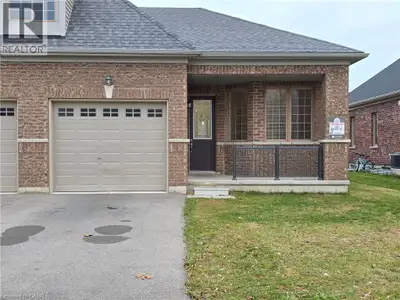 Welcome to 41 Harvest Avenue, Tillsonburg - where comfort meets community in a beautifully maintaine...