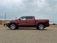 Dealer Certified Pre-Owned. This Ram 1500 delivers a Gas/Electric V-8 5.7 L/345 engine powering this... (image 4)