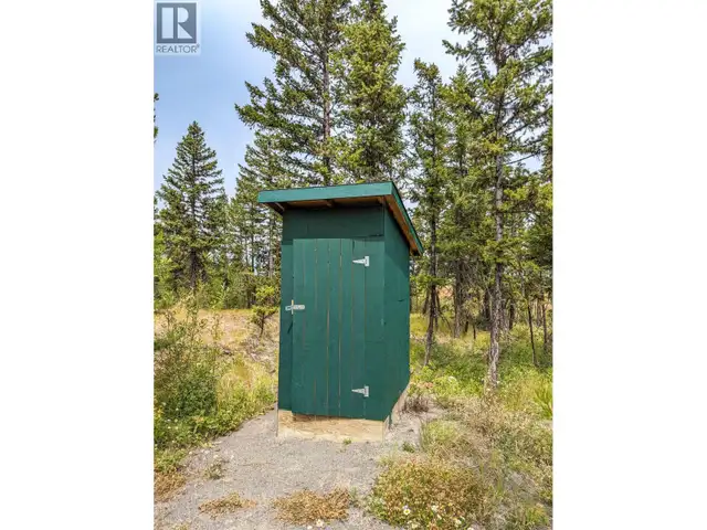 7872 BROWN ROAD Bridge Lake, British Columbia in Houses for Sale in 100 Mile House - Image 31