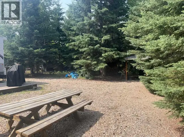 626 Willow Bay Brightsand Lake, Saskatchewan in Land for Sale in Prince Albert - Image 6