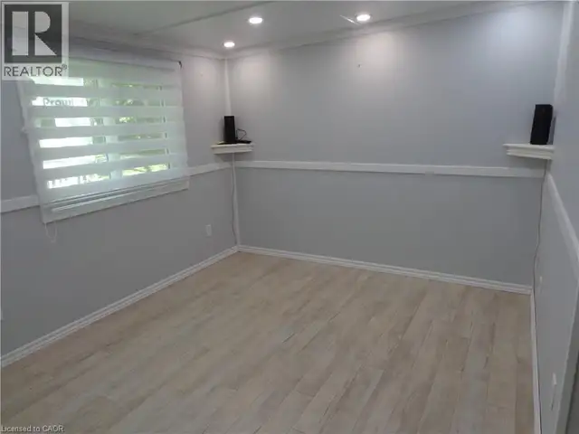 1652 PUDDICOMBE Road Unit# 422 New Hamburg, Ontario in Houses for Sale in Kitchener / Waterloo - Image 8