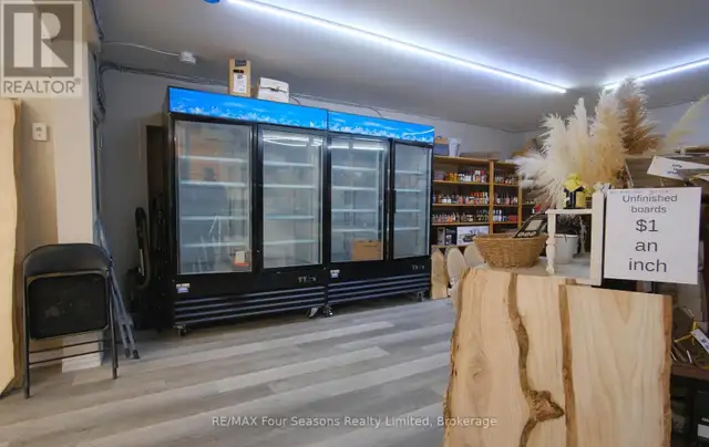 3 - 7296 HIGHWAY 26 Clearview (Stayner), Ontario in Commercial & Office Space for Rent in Oakville / Halton Region - Image 7