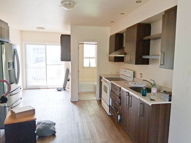 $695 - 5 1/2 -Prix ​​adapté pour de bons locataires — photo 2
