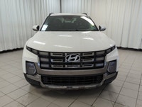Built to handle daily life with more flexibility than a typical SUV, this 2025 Hyundai Santa Cruz Pr... (image 2)