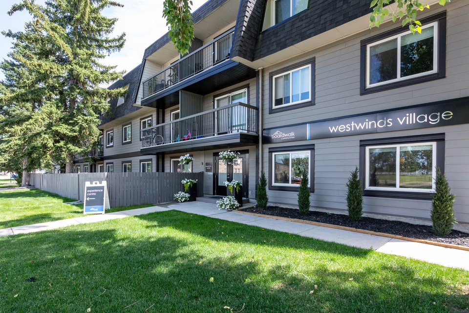 Westwinds Village - 2 Bedroom Premium Apartment for Rent 2
