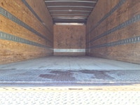 Ryder Stock ID: 803842 Transmission Type/Speed: AUTO 6 Engine: DIESEL B6.7 '17 280/2400 Horse Power:... (image 9)