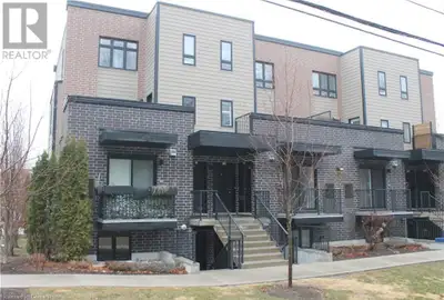 190 CENTURY HILL Drive Unit# B1 Kitchener, Ontario