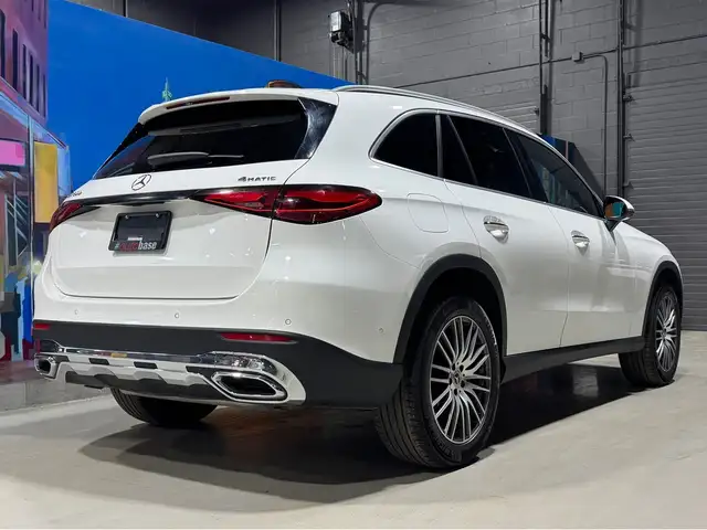 2024 Mercedes-Benz GLC GLC300 4MATIC PINNACLE HUD DRIVER ASSIST  in Cars & Trucks in Mississauga / Peel Region - Image 3