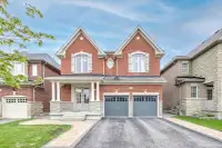 Spectacular 5-Bed + 4-Bath Family Home In Vaughan