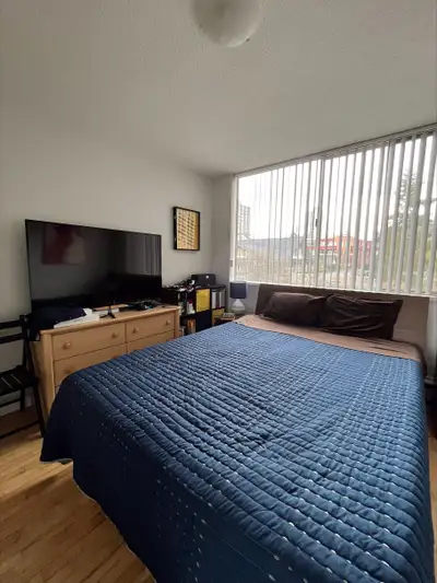 On one of the most delightful, tree-covered streets in the West End, The Breakers offers great place...