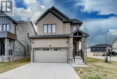 This spacious home offers a rare blend of modern design, functionality, and flexibility. A perfect h...