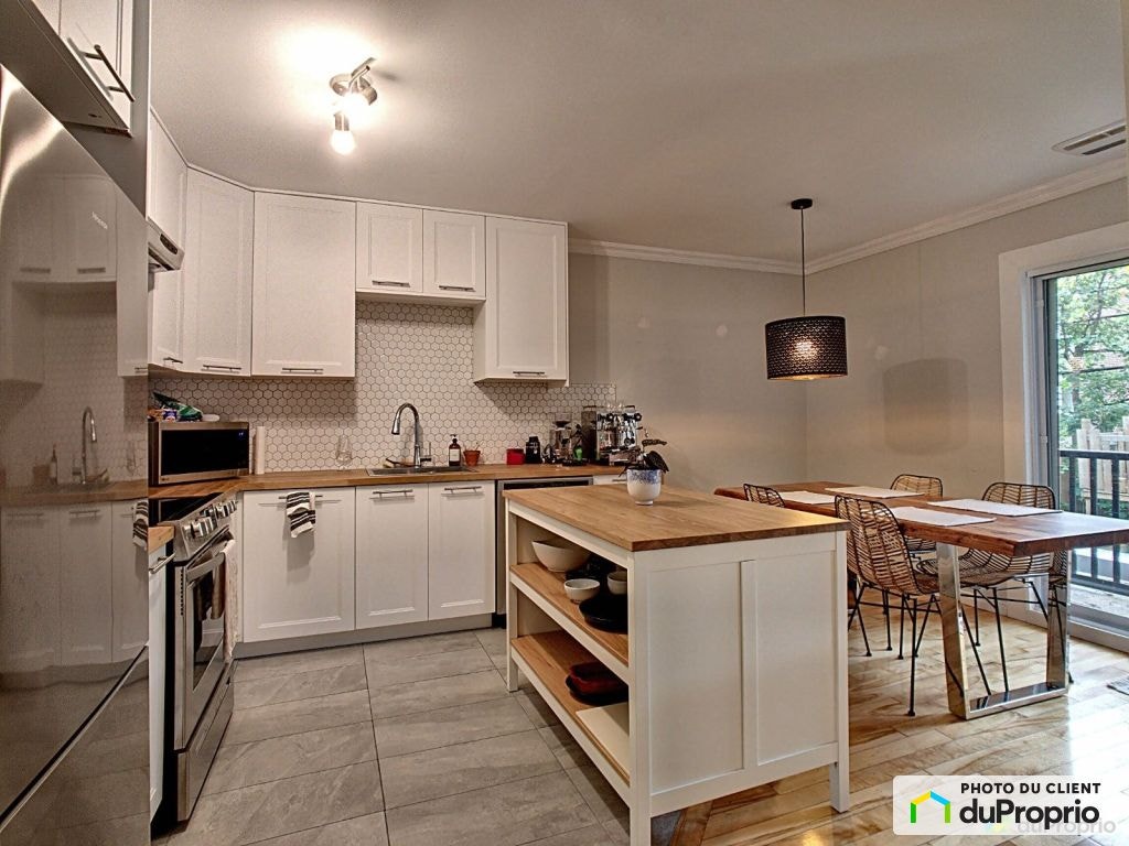 $569,000 - Semi-detached for sale in Ste-Foy — photo 1