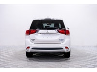 Mitsubishi Outlander PHEV SE S-AWC 2018 : Électrification et Polyvalence Le Mitsubishi Outlander PHE... (image 5)