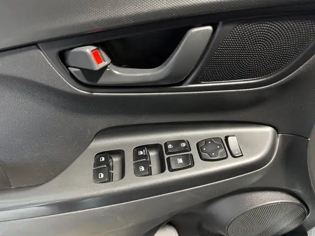 2022 Hyundai Kona Preferred | AWD | Heated Seats | Lane Keeping in Cars & Trucks in Edmonton - Image 13