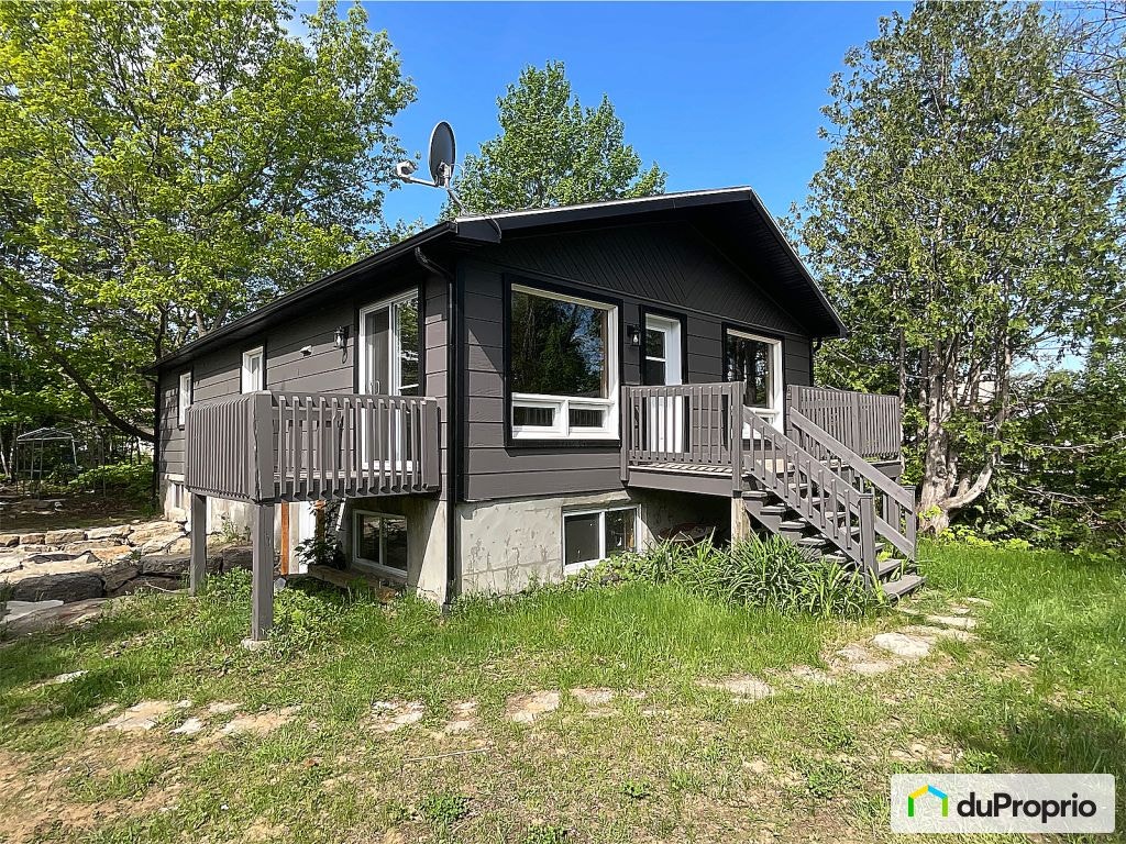 $529,000 - Triplex for sale in Ste-Adele — photo 2