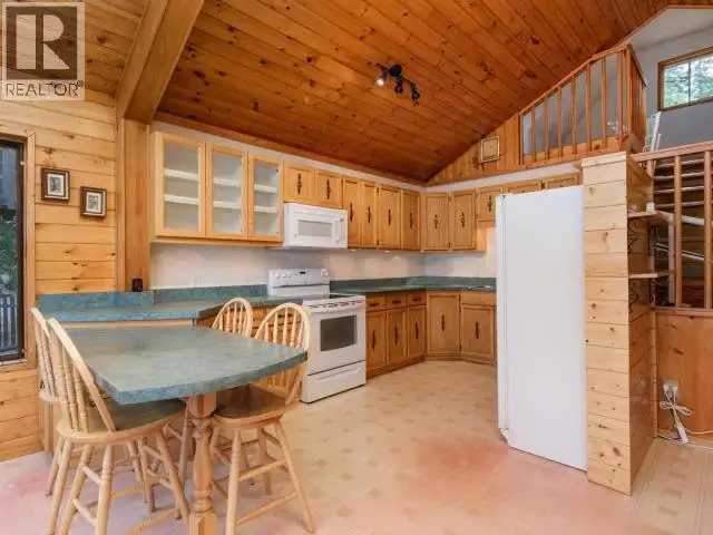 14 OLD CONSTABULARY ROAD Whitehorse South, Yukon in Houses for Sale in Whitehorse - Image 17