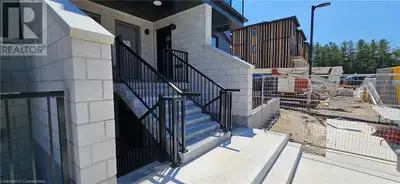 410 NORTHFIELD Drive W Unit# E18 Waterloo, Ontario
