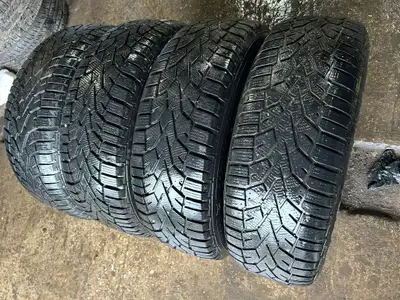 TIRES 215 65 17 General ALtimax Arctic 12 Tread Depth 6 7 8 11 / 32nds DOT 2820 $375