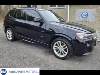 One local owner, non-smoker, extremely clean, and it only has 65,000 kms! This AWD X3 is loaded w/le...