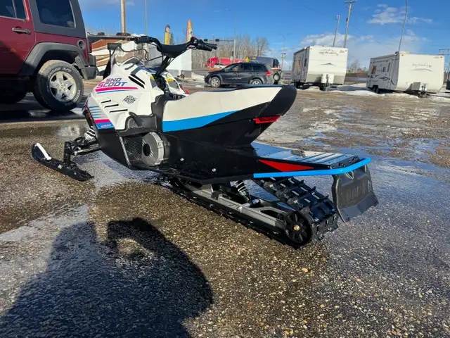 2024 Yamaha Snoscoot in Snowmobiles in Edmonton - Image 5