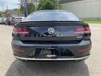 Vehicle Highlights: - R-LINE - Highly optioned - Dealer serviced Just landed is a very rare and desi... (image 5)
