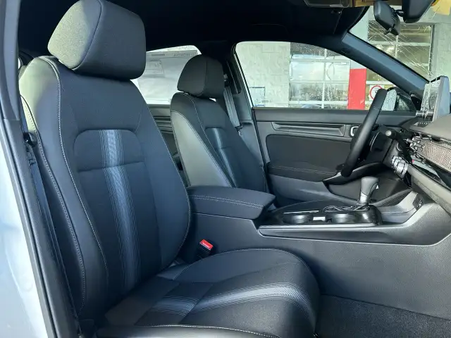 2025 Honda Civic Hatchback Sport in Cars & Trucks in City of Montréal - Image 32